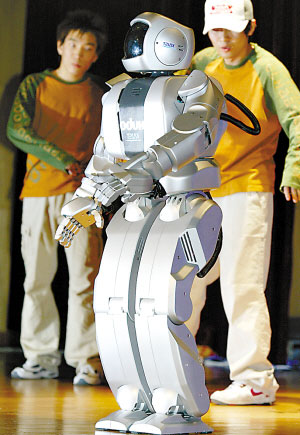 科技时代_韩国计划15年内实现一家一个机器人(图)
