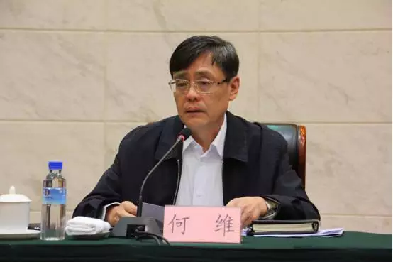 国务院首提生物产业10万亿目标,高层智囊:肿瘤药扎堆,许多药研发乏力