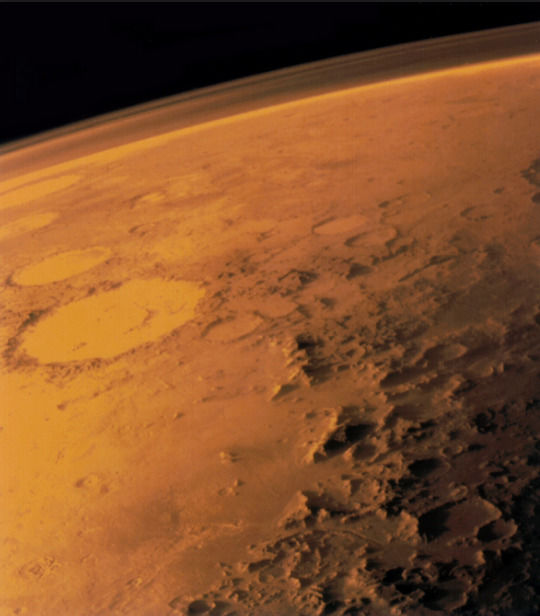 美国宇航局正在考虑为前往火星的宇航员修改DNA