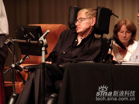 科技时代_组图：科学家霍金在北京回答记者和市民提问