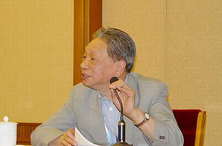 科技时代_中医专家陈可冀院士直评英国中药毒性事件