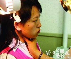 闭着嘴却能说话唱歌&nbsp;黑龙江姑娘能言腹语(图)