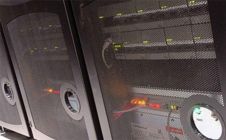 科学家打造最大计算机精确预报全球天气(图)