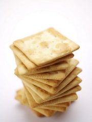 减肥食品的真相：九种看似健康实则增肥的食物