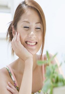 女性经期内常犯的错误 应少吃糖多补钙