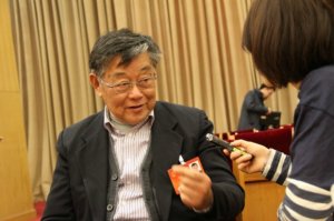 赵亚夫代表：担心转基因作物基因漂浮导致物种变异