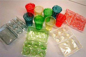 用虾皮制成的可降解生物塑料