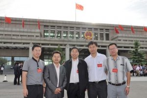 中国农科院第八批援疆干部启程赴疆