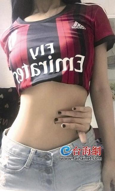 女子“炫腹”不成肌肉撕裂 专家：不能区分胖瘦