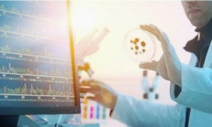 北大将携手启东共建生命科学产业研究院