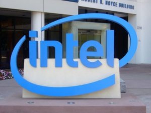 Intel推出自主学习芯片Loihi 模拟大脑工作