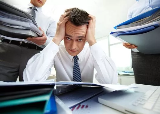 Cell：压力让我们更愿意 “铤而走险”？